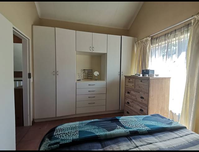 2 BEDROOM TOWNHOUSE FOR SALE IN BASSONIA